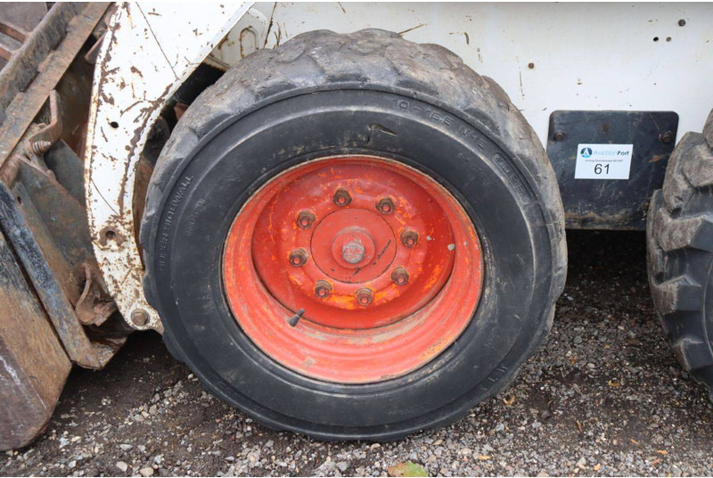 Wiellader Bobcat 753