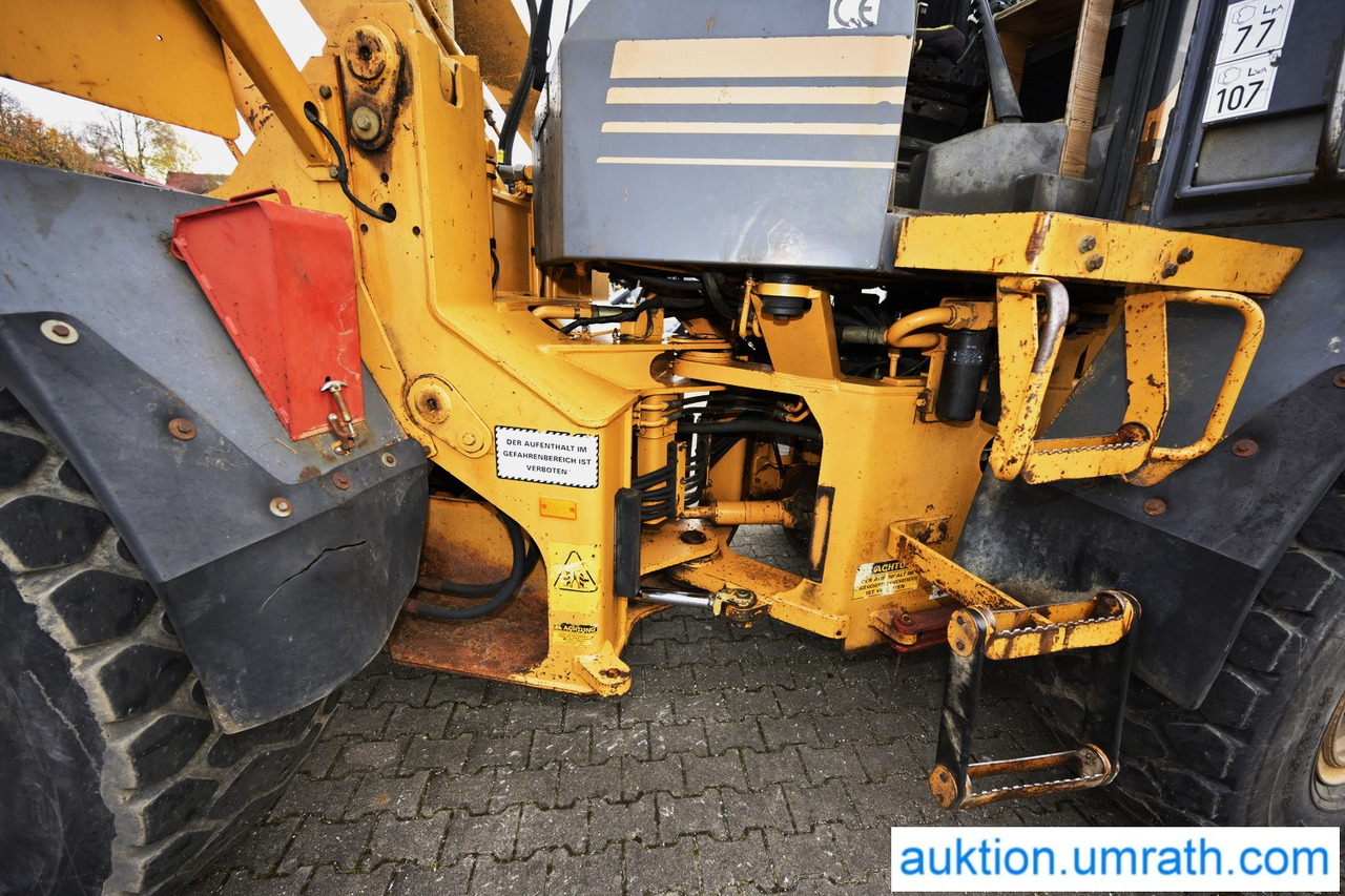 Wiellader CASE 721 B