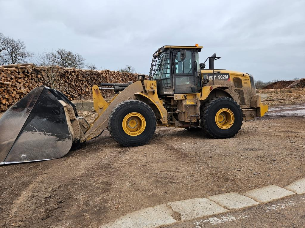 Wiellader CATERPILLAR