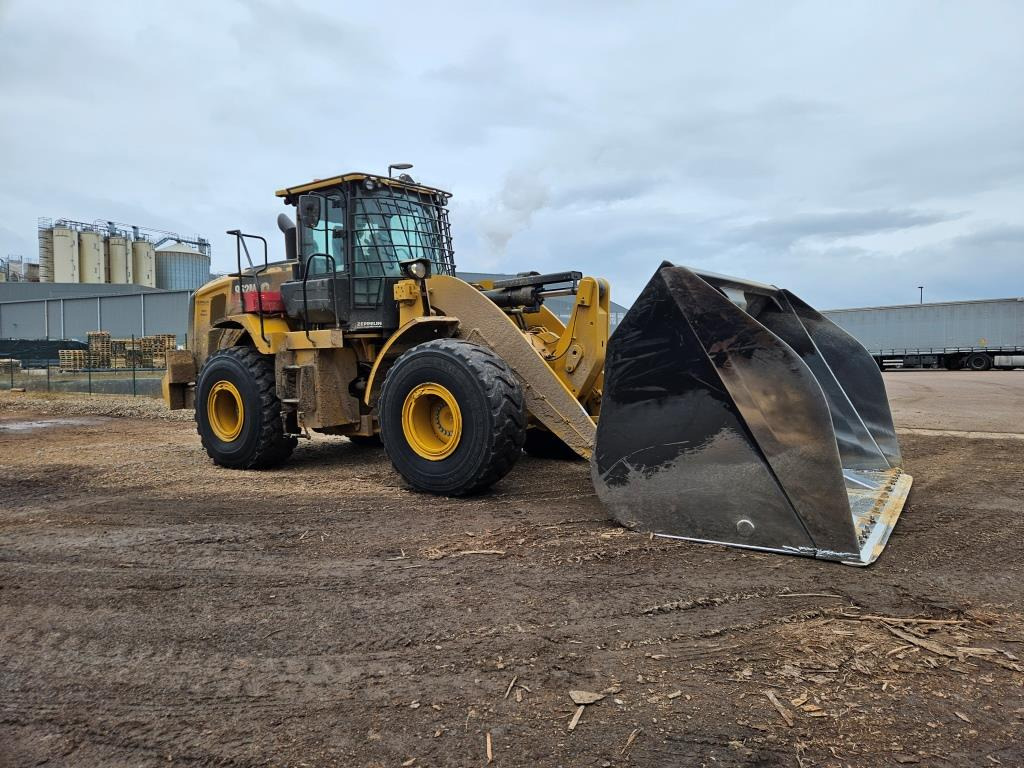 Wiellader CATERPILLAR