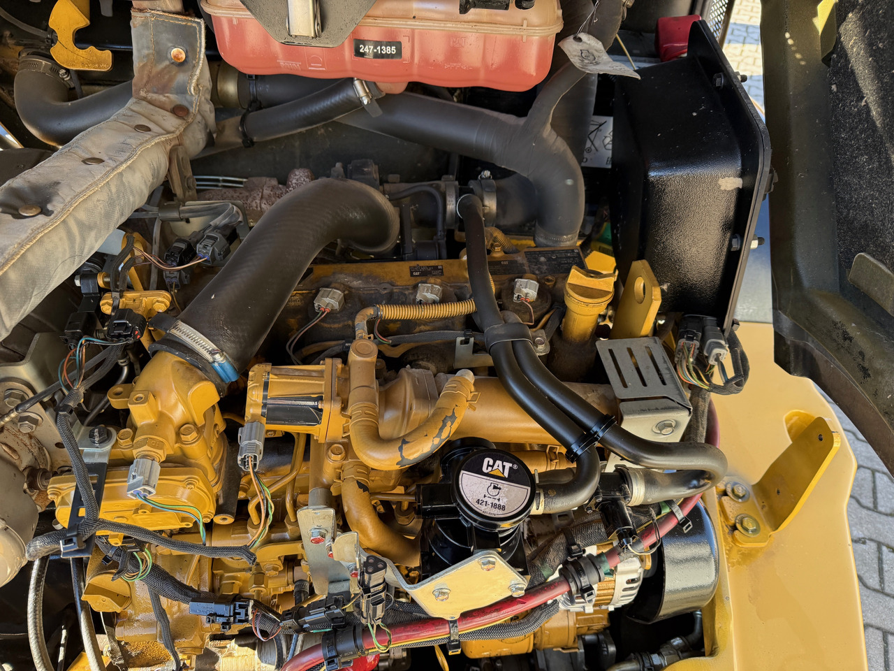 Wiellader CATERPILLAR 908M New Generation Radlader Klima