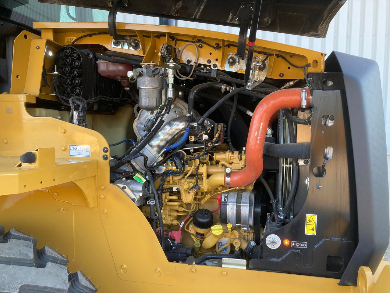 Wiellader CATERPILLAR 910