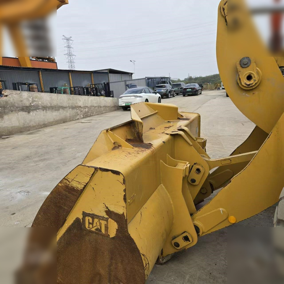 Wiellader CATERPILLAR 924K