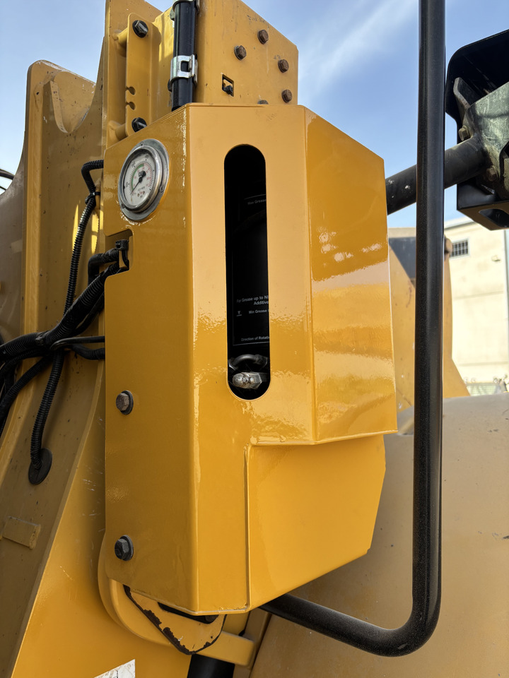 Wiellader CATERPILLAR 926M