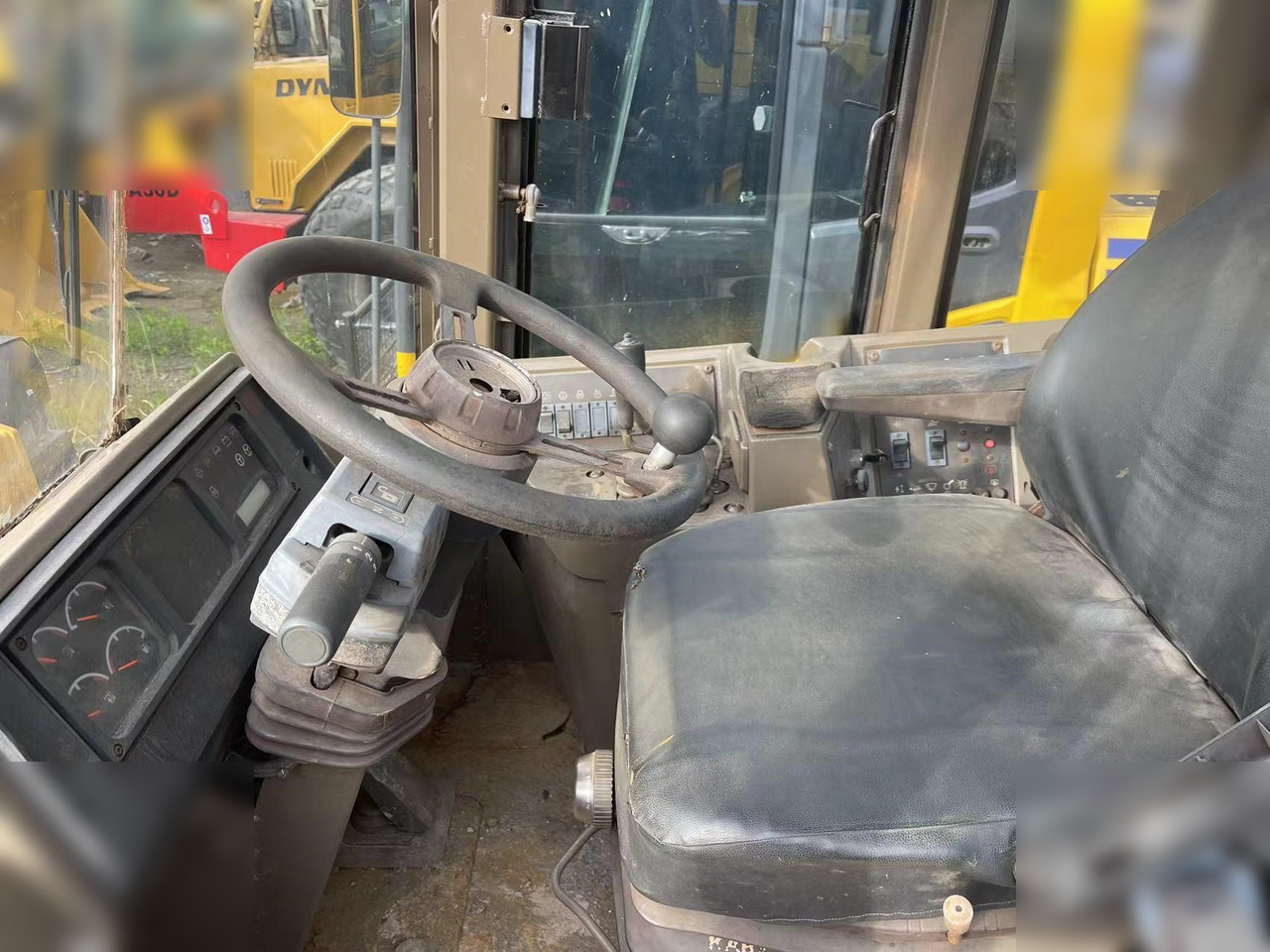 Wiellader CATERPILLAR 938F