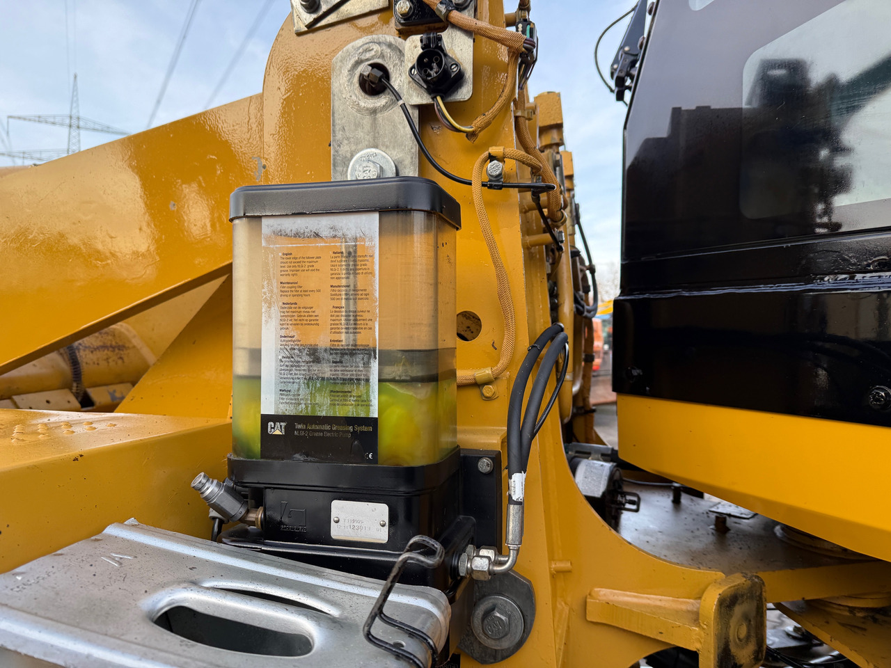 Wiellader CATERPILLAR 938H Radlader ZS Klima Kamera