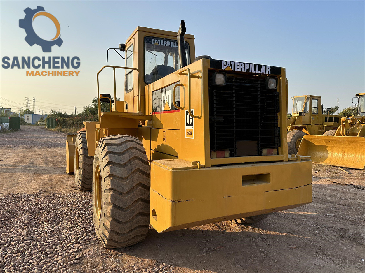 Wiellader CATERPILLAR 950E