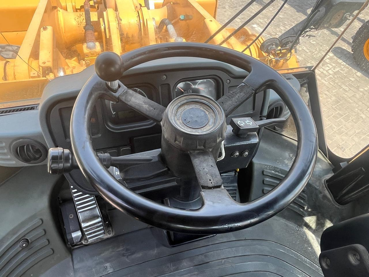 Wiellader CATERPILLAR 950H