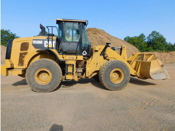 Wiellader CATERPILLAR 950M