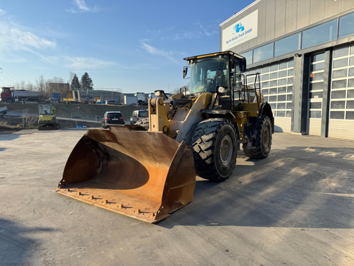 Wiellader CATERPILLAR 950M