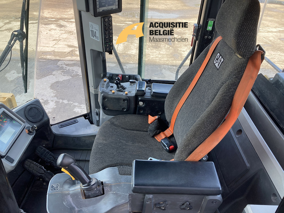 Wiellader CATERPILLAR 962M