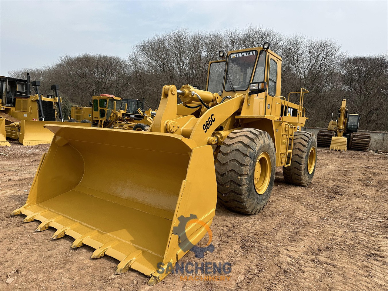 Wiellader CATERPILLAR 966C