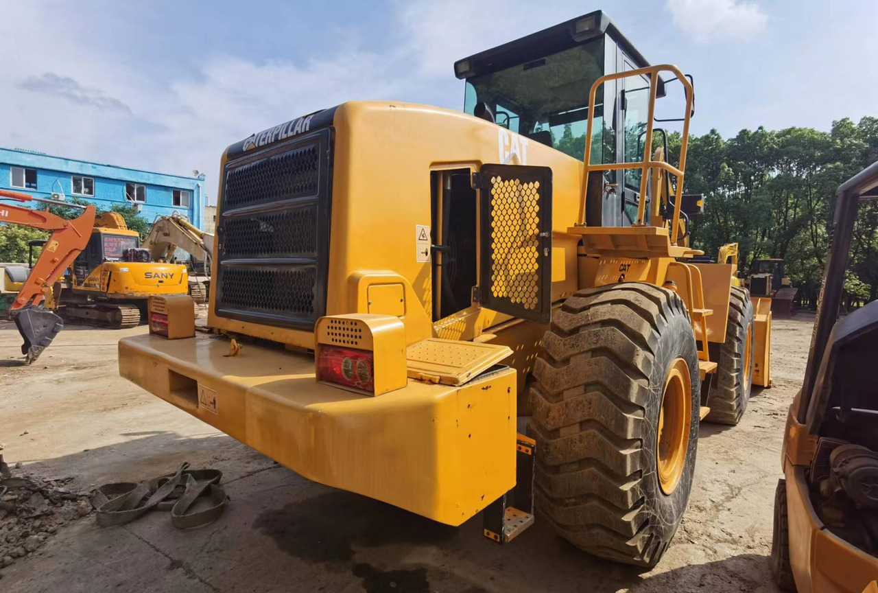 Wiellader CATERPILLAR 966F