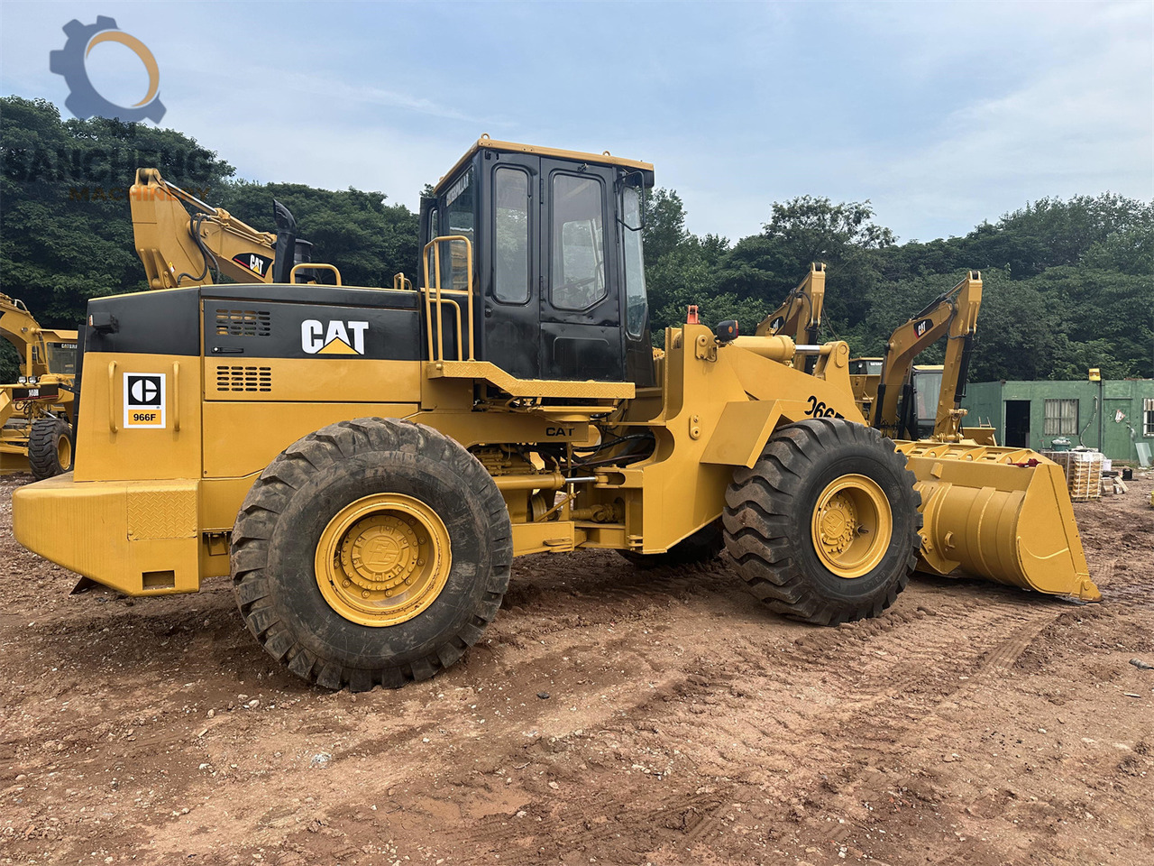 Wiellader CATERPILLAR 966F