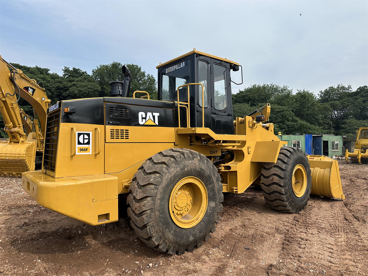 Wiellader CATERPILLAR 966F