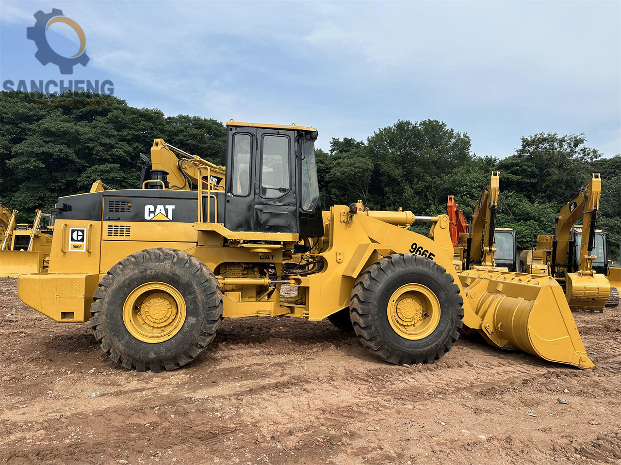 Wiellader CATERPILLAR 966F