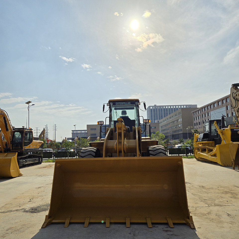 Wiellader CATERPILLAR 966H