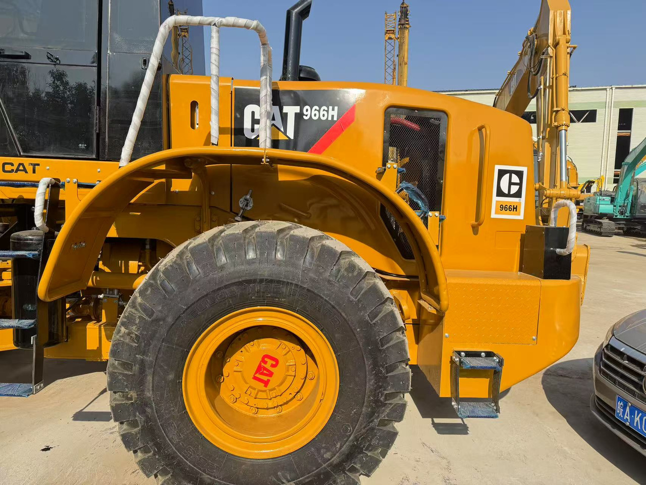 Wiellader CATERPILLAR 966H