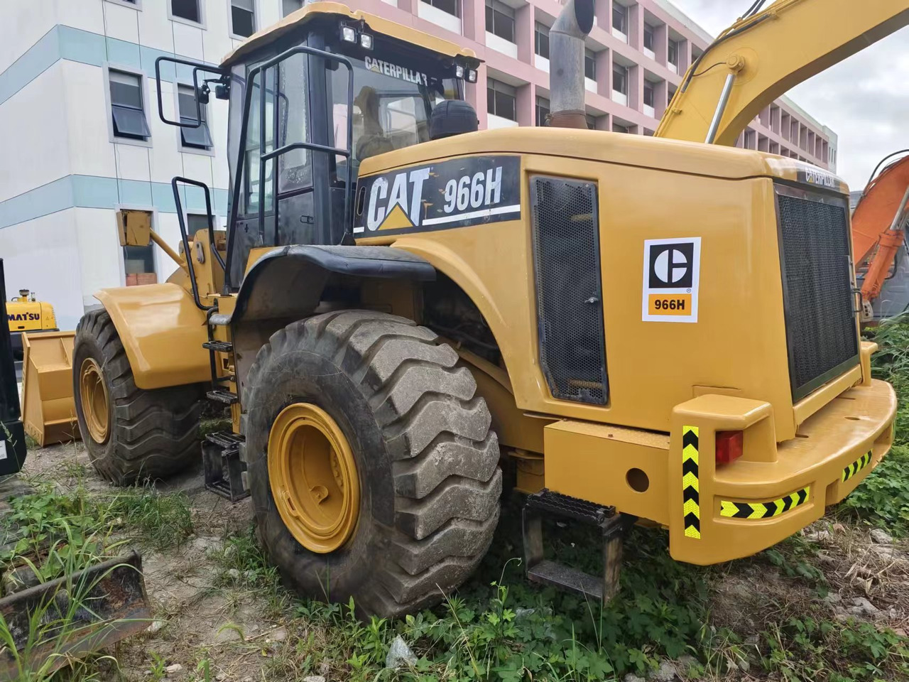 Wiellader CATERPILLAR 966H