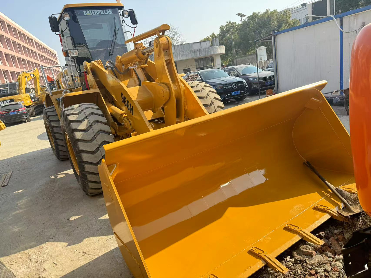 Wiellader CATERPILLAR 966H