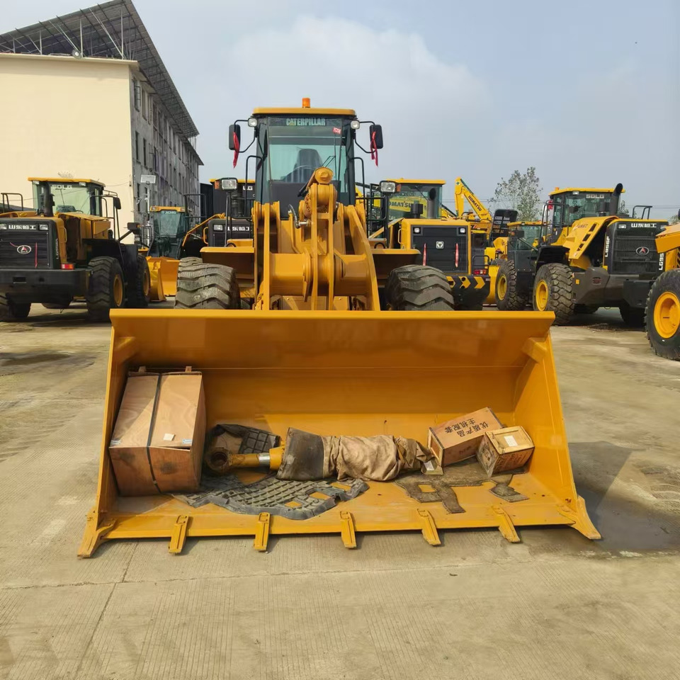 Wiellader CATERPILLAR 966H