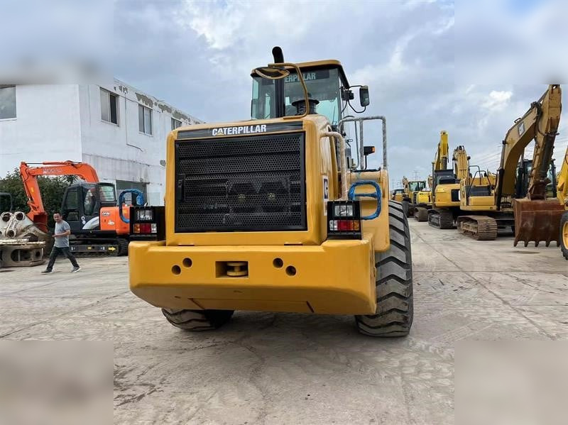 Wiellader CATERPILLAR 966H