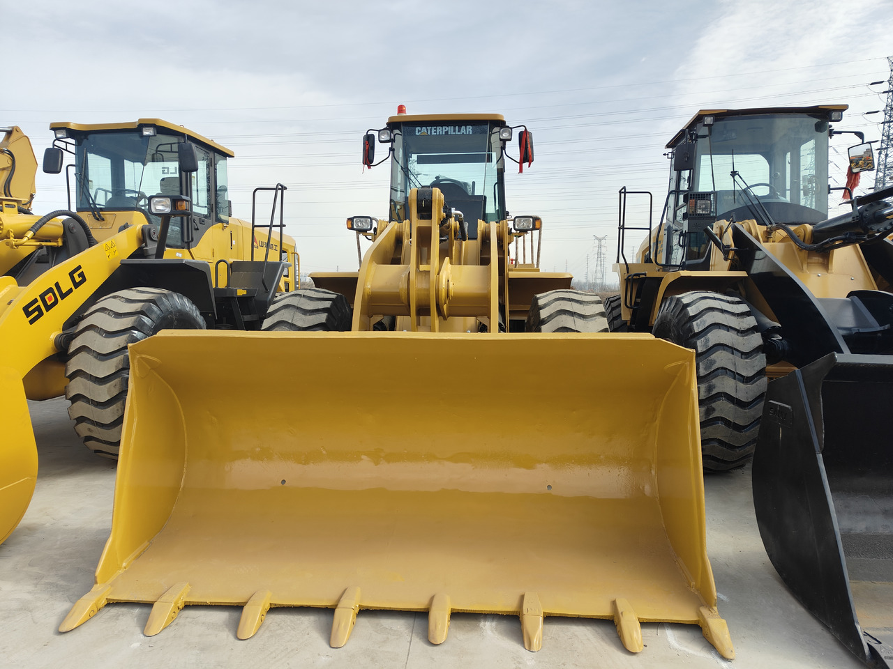 Wiellader CATERPILLAR 966H