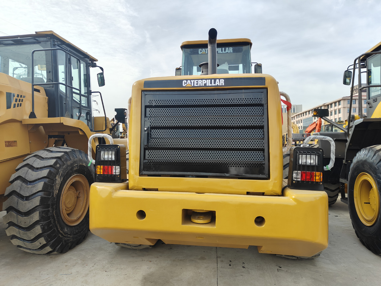 Wiellader CATERPILLAR 966H