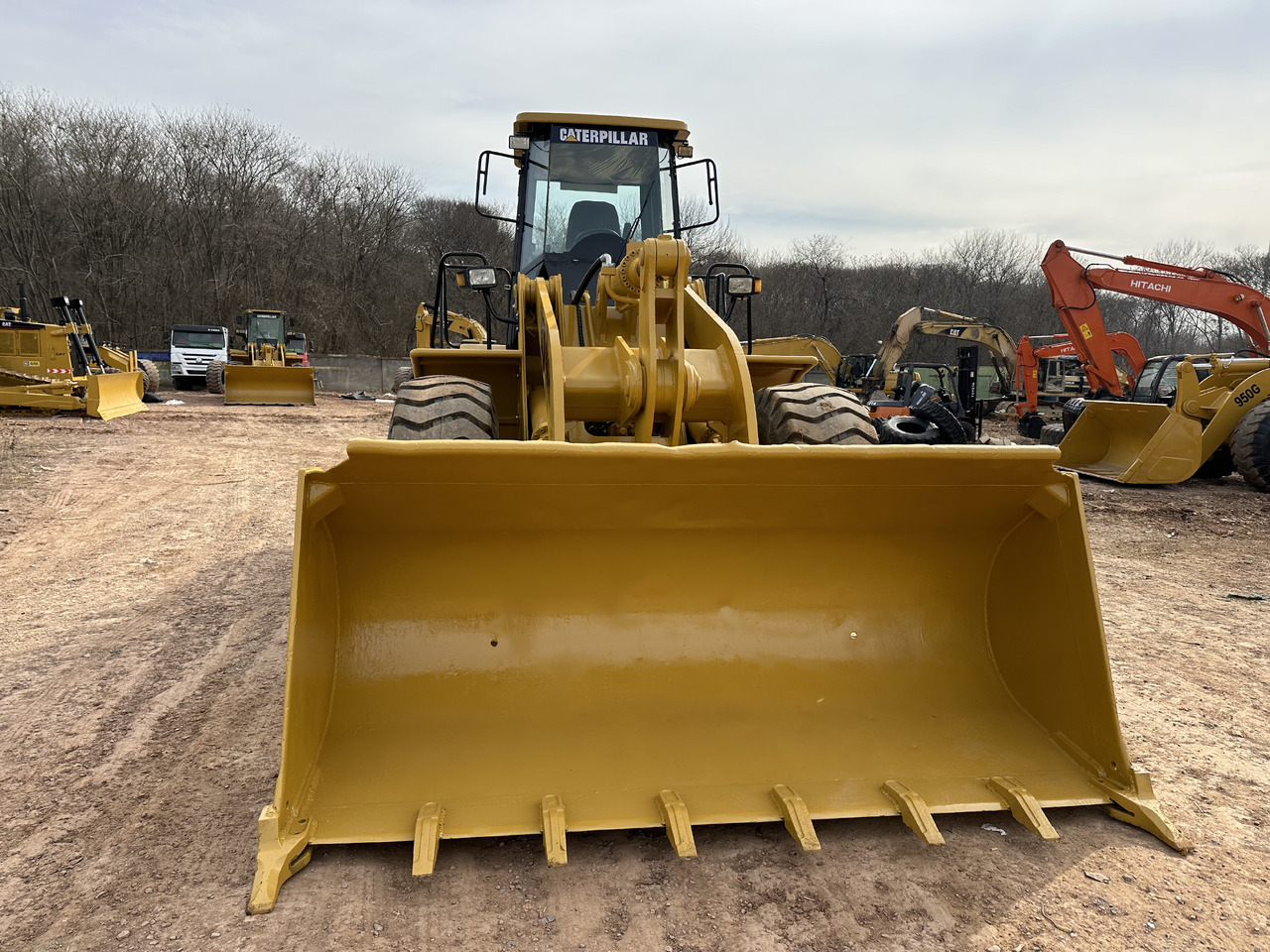 Wiellader CATERPILLAR 966H