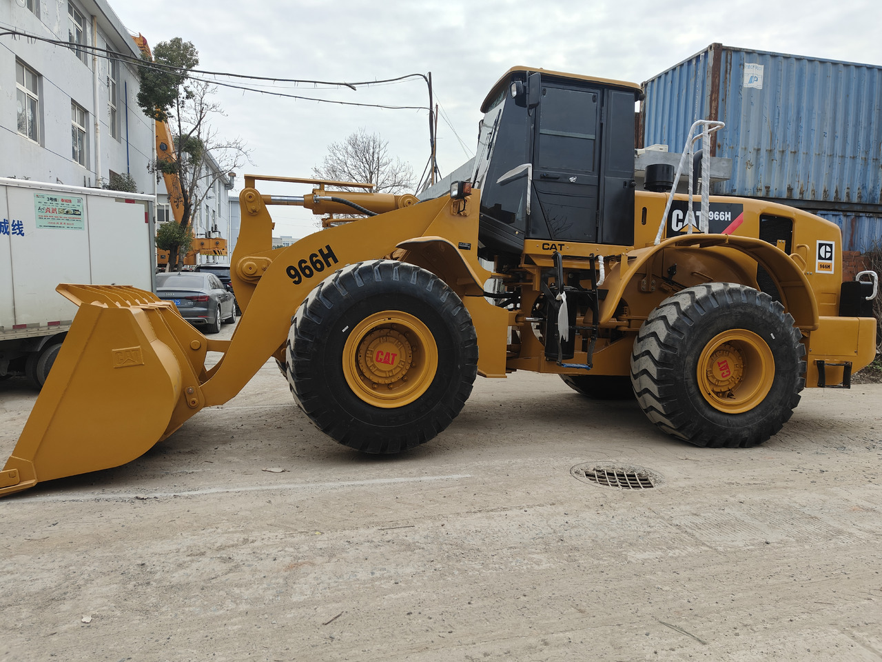Wiellader CATERPILLAR 966H loader