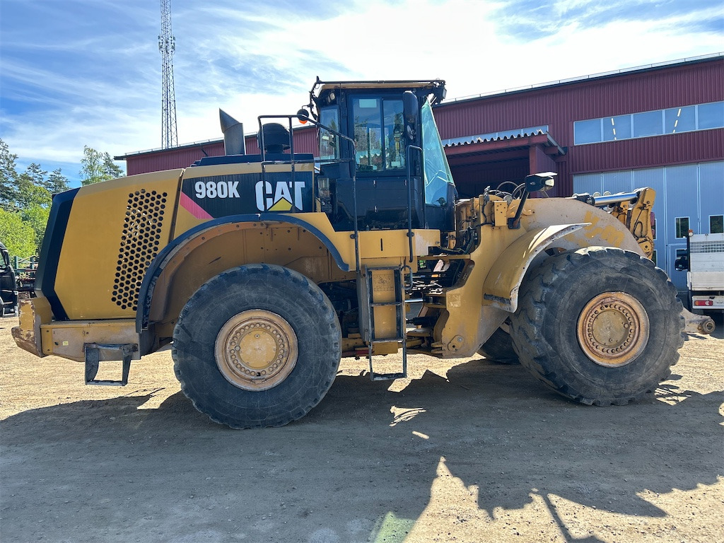 Wiellader CATERPILLAR 980K