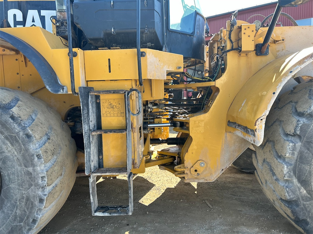 Wiellader CATERPILLAR 980K