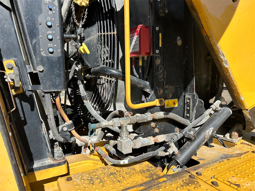 Wiellader CATERPILLAR 980K