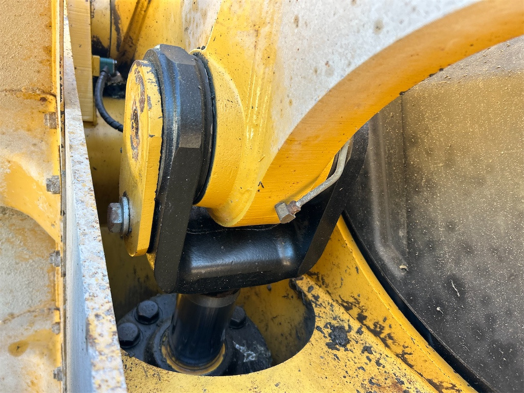Wiellader CATERPILLAR 980K