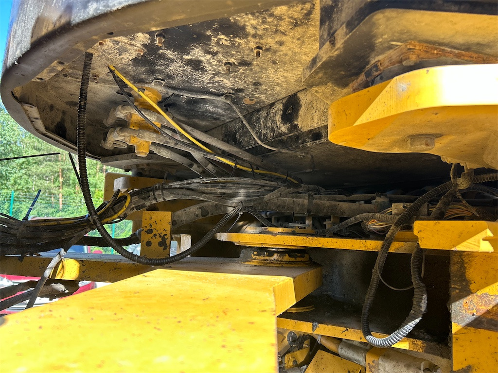 Wiellader CATERPILLAR 980K