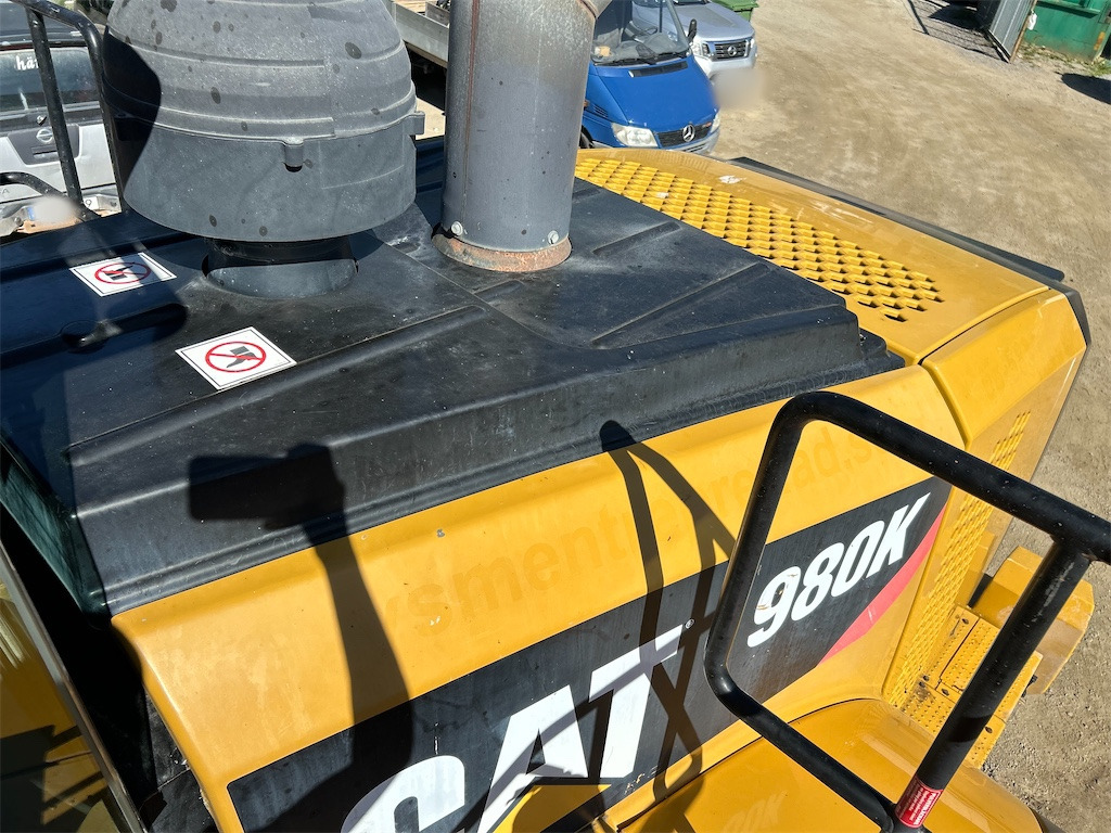 Wiellader CATERPILLAR 980K