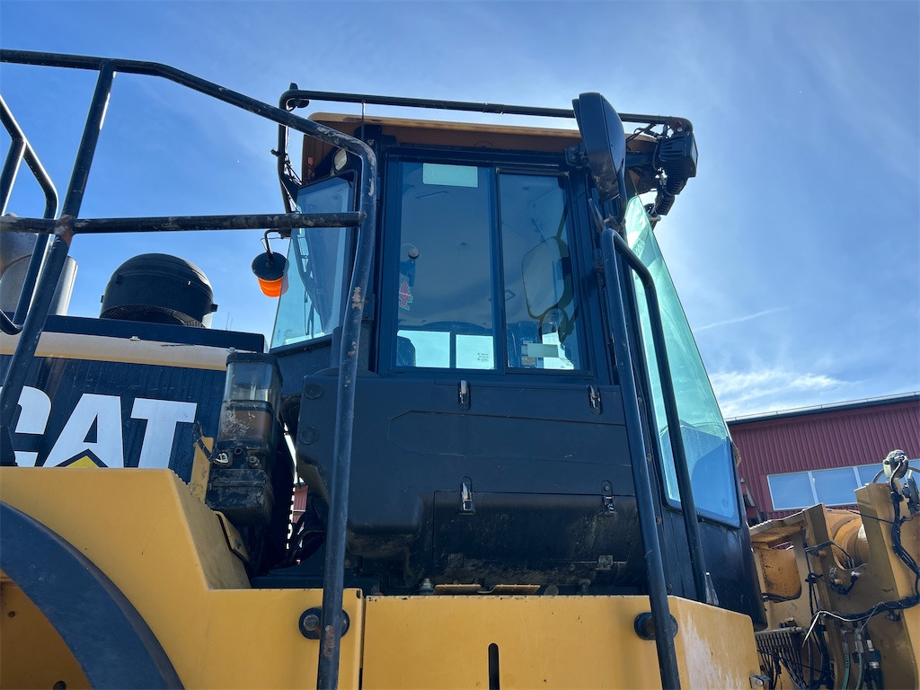 Wiellader CATERPILLAR 980K