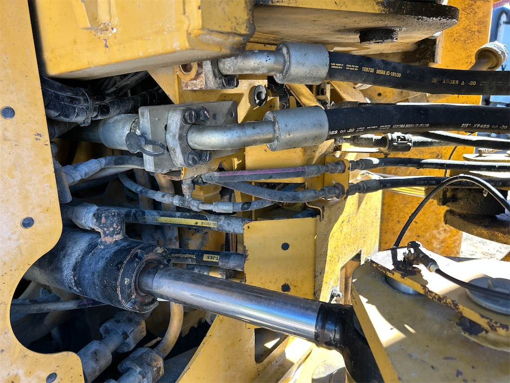 Wiellader CATERPILLAR 980K