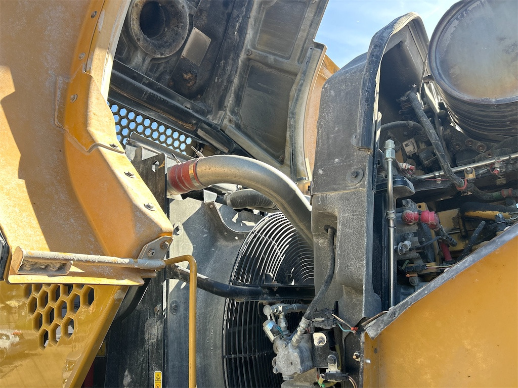 Wiellader CATERPILLAR 980K