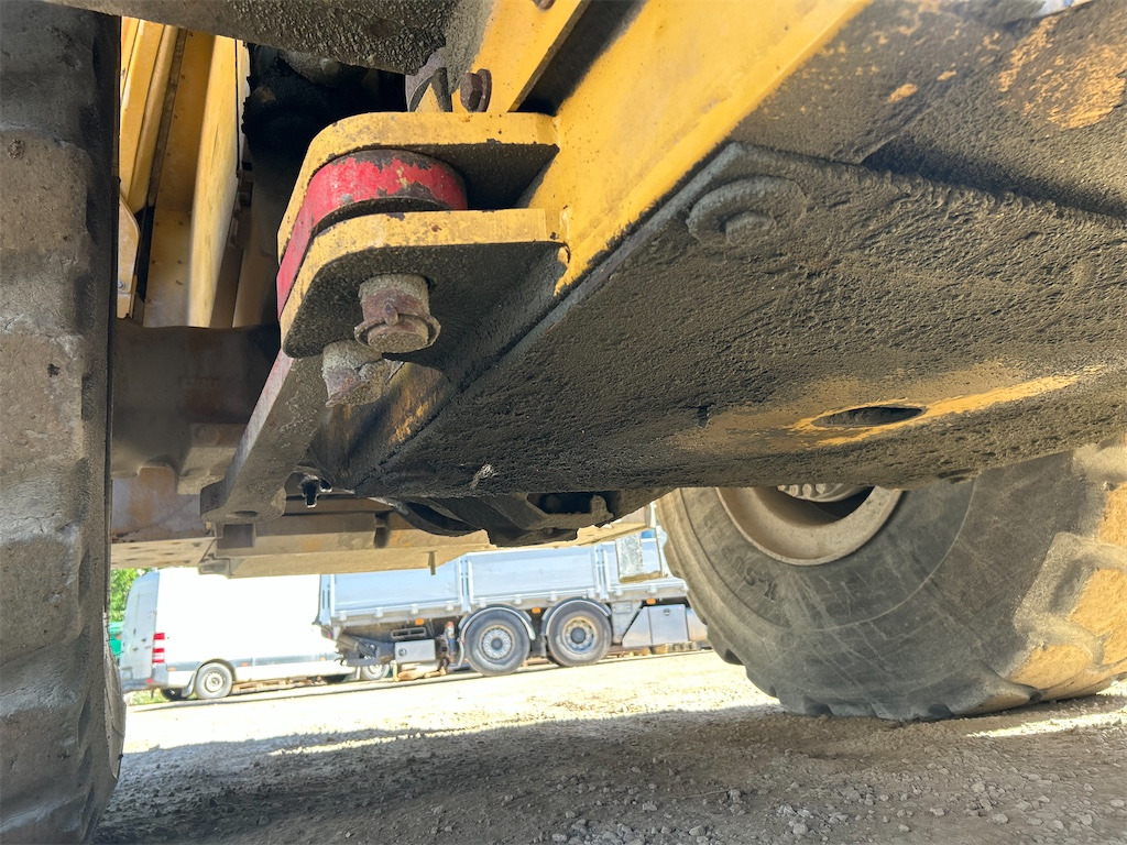 Wiellader CATERPILLAR 980K