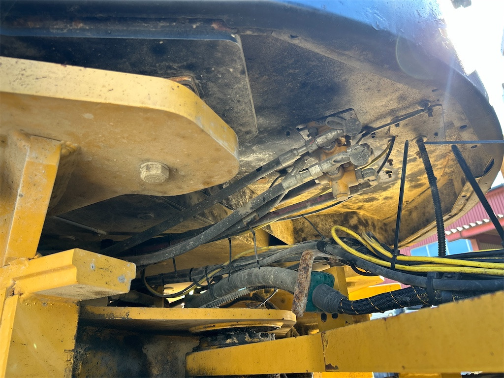 Wiellader CATERPILLAR 980K