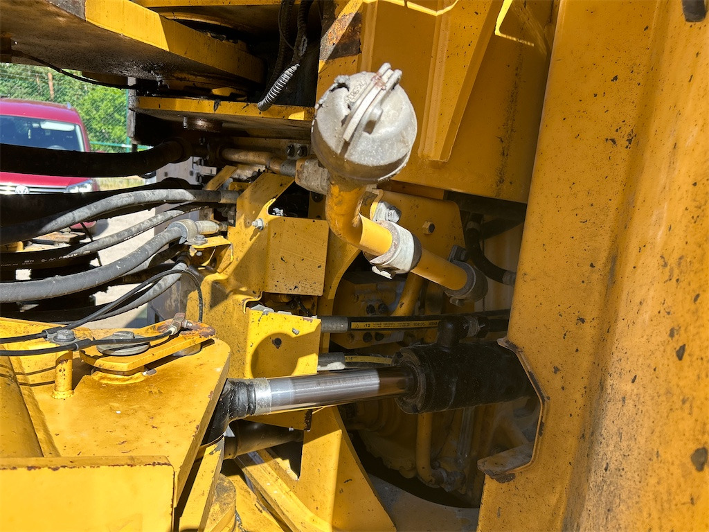 Wiellader CATERPILLAR 980K