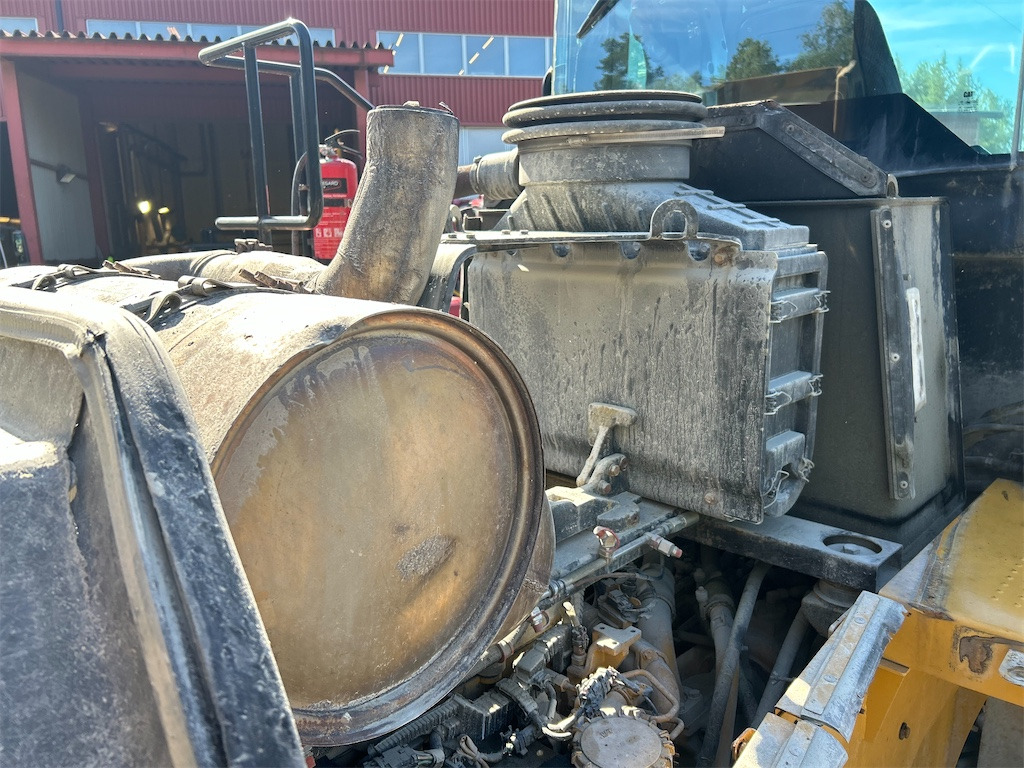 Wiellader CATERPILLAR 980K