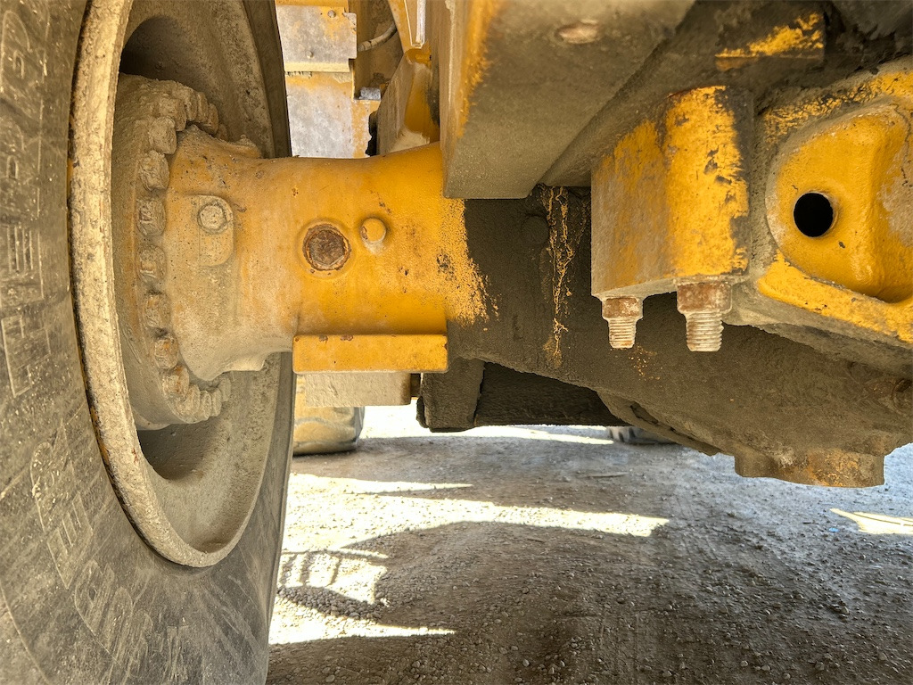 Wiellader CATERPILLAR 980K
