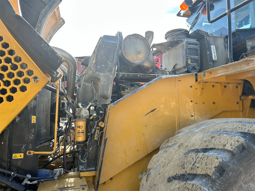 Wiellader CATERPILLAR 980K