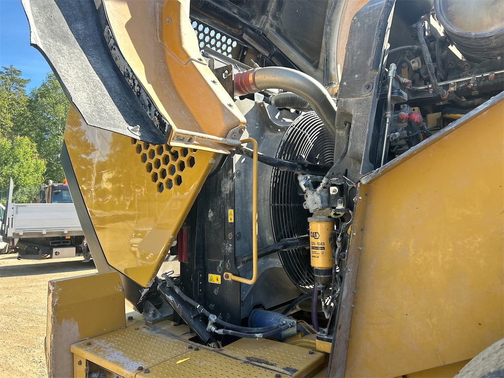 Wiellader CATERPILLAR 980K