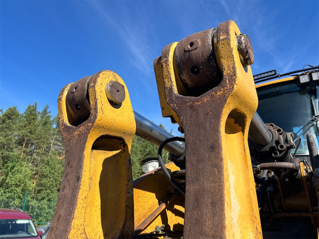 Wiellader CATERPILLAR 980K