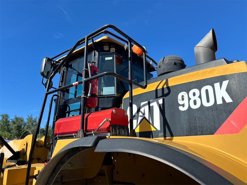 Wiellader CATERPILLAR 980K