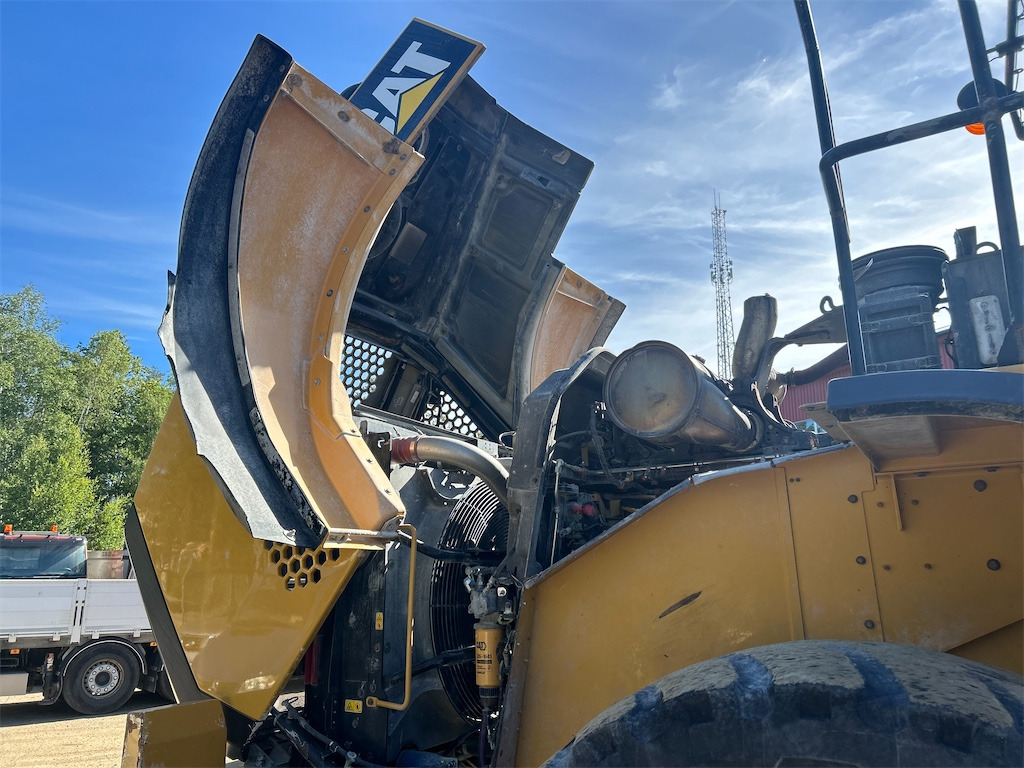 Wiellader CATERPILLAR 980K