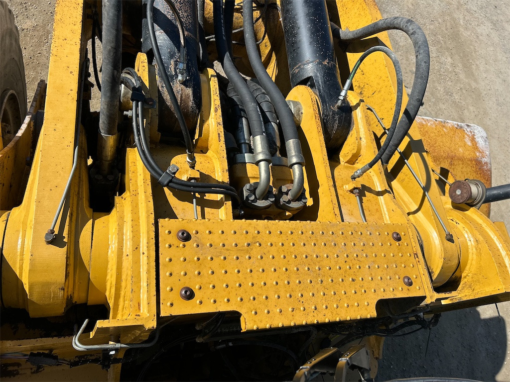 Wiellader CATERPILLAR 980K